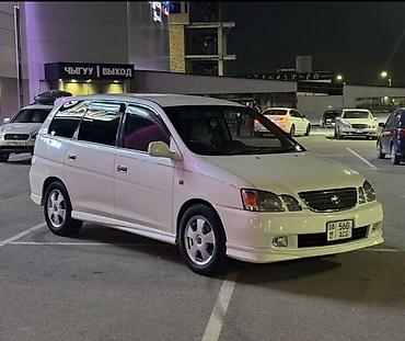серый gac aion s: Toyota Gaia: 2001 г., 2 л, Автомат, Бензин, Минивэн — 6