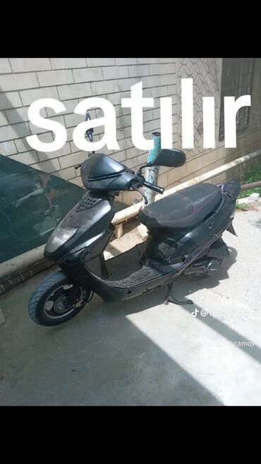 moped skuter: Kuba 180 sm3, 2018 il