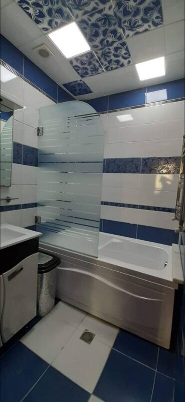 Uzunmüddətli kirayə mənzillər: Əcəmi metrosuna 20 metr məsafədə, 5 mertebeli binanin 5- ci mertebesi — 7