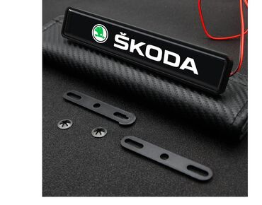 Tuning oprema: 12V Svetleći LED znak za prednju masku - ŠKODA Svetleći znak za — 2