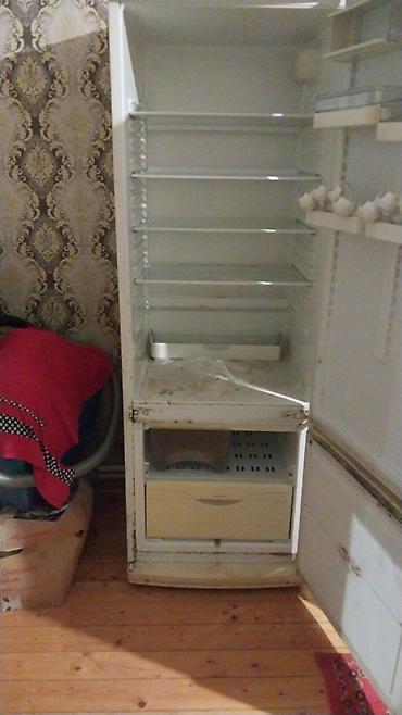 separator nədir: İki qapılı məişət soyuducusu - Yuxarıda soyutma bölməsi, aşağıda — 2