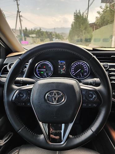 Toyota Camry: 2019 г., 2.5 л, Вариатор, Гибрид, Седан — 9