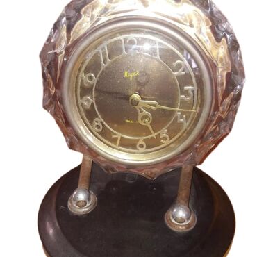 əntiq saatlar: Антикварные часы
