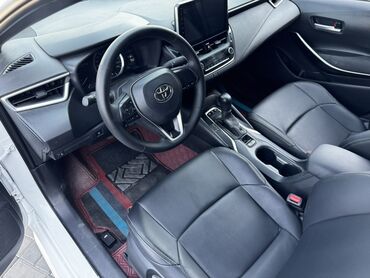 corolla runx: Toyota Corolla: 2021 г., 1.8 л, Вариатор, Гибрид, Седан