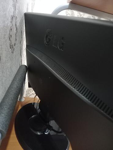 iphone s6 plus: LG LED monitor - Ekran ölçüsü: təxminən 21–22 düym (16:9 nisbət) - — 2