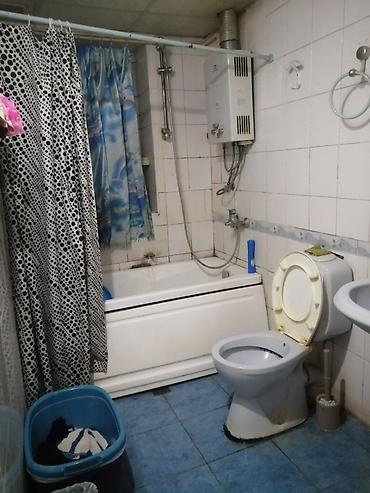 Otaqların satışı: Ev satılır Təsvir:4/4 balkonlar baglidi cəmi bir qonşu var - Yataq — 19