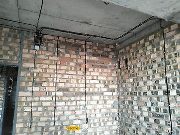 Электрики: Монтаж электропроводки по кирпичной стене - Выполнена прокладка — 5