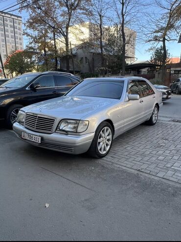 мерседес в аварийном состоянии: Mercedes-Benz S-Class: 1996 г., 5 л, Автомат, Газ, Седан