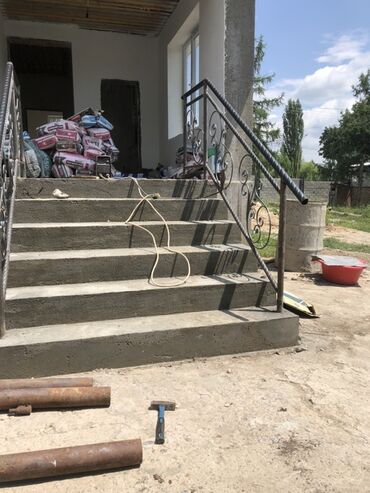 Изготовления каркасов: Металлический каркас лестницы, спроектированный для долговечности и — 11