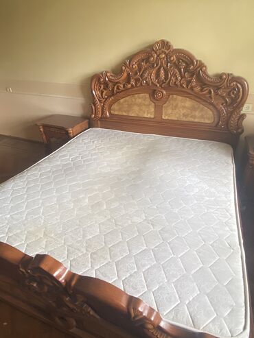 kravat gence: İşlənmiş, İkinəfərlik çarpayı, Matras ilə