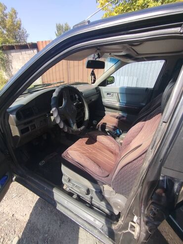 тесло авто: Mazda 626: 1991 г., 2 л, Механика, Бензин, Седан