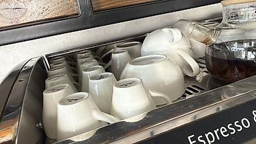 Профессиональные кофемашины: Tecili.Kafe və restoranlar üçün peşəkar avadanlıq paketi Tərkib: - La — 9