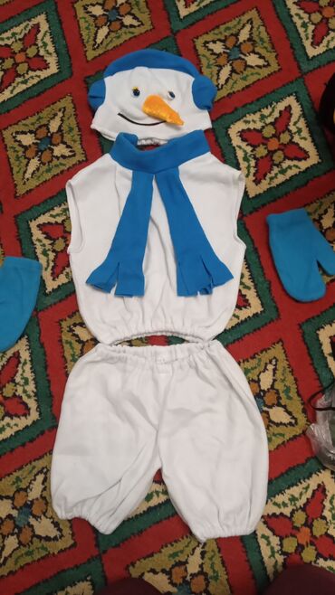 детские костюмы на прокат бишкек в Кыргызстан | Костюмы: Карнавальные костюмы на прокат Снеговик на 4 -6лет