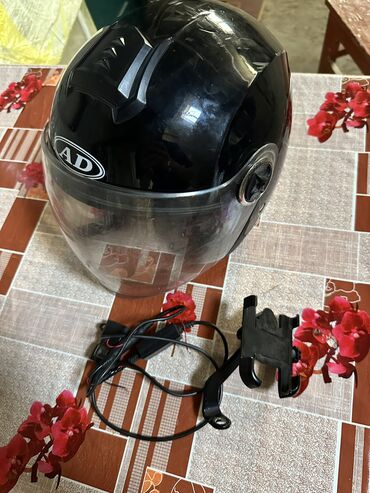 volqa matoru: Moto kask ve telefon tutacagi zaryadqasi hamsi birlikde satilir. ic