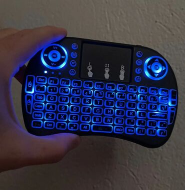 Masajorlar: Yeni wifi klaviatura mini rəngli LED işıqlı wireless мини клавиатура