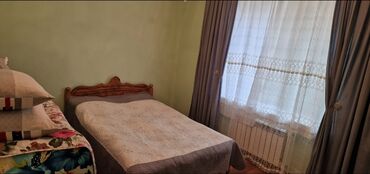 Uzunmüddətli kirayə mənzillər: Şamaxı şəhərində Geniş və işıqlı mənzil kirayə verilir. Mənzildə rahat — 6