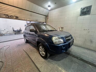 Hyundai: Hyundai Tucson: 2.7 l | 2006 il Krossover — 1