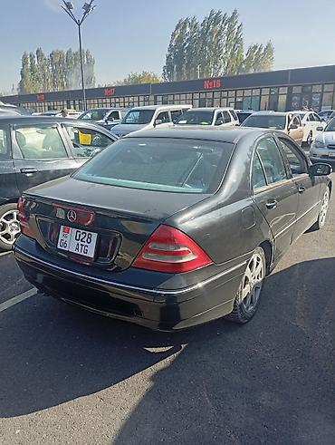 Mercedes-Benz C-Class: 2000 г., 2 л, Автомат, Седан