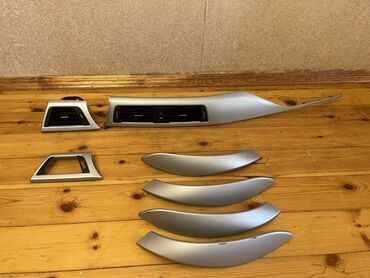 Qapı tutacaqları: Bmw f 30 uzun shit aksesuari 90 azn dest . balaca sol teref 50 azn