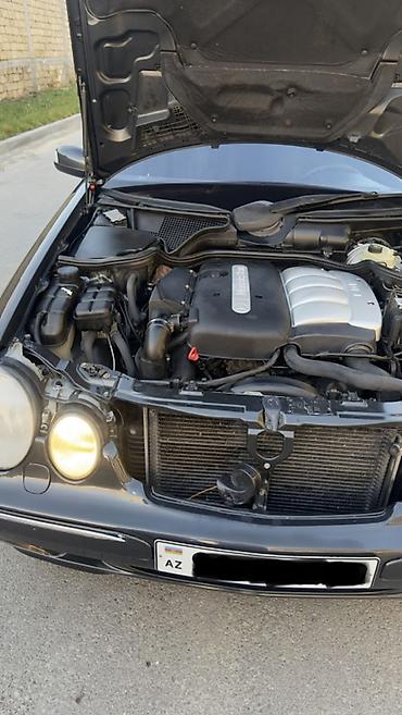 Mercedes-Benz: Mercedes-Benz E 220: 2.2 l | 2000 il Sedan — 11