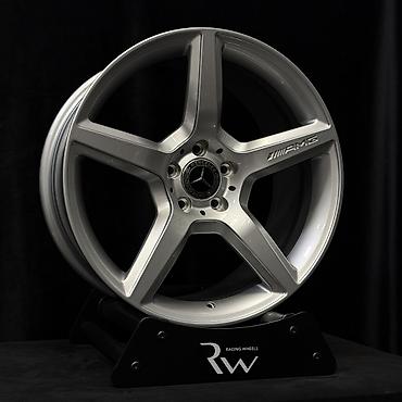 шина на авто: Диски R 18 AMG, Комплект, отверстий - 5, Новый — 3