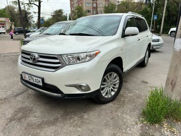 Toyota: Toyota Highlander: 2013 г., 3.5 л, Типтроник, Бензин, Кроссовер