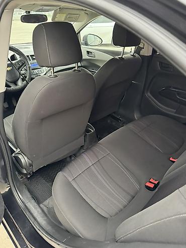 Chevrolet: Chevrolet Aveo: 2012 г., Механика, Бензин, Седан — 14