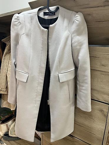 pull and bear jakne: ZARA Kaput, XS veličina ali je sasvim ok i za S — 1