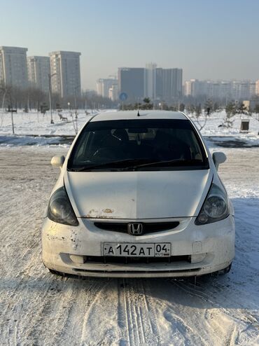 Honda: Honda Fit: 2001 г., 1.3 л, Автомат, Бензин, Хэтчбэк