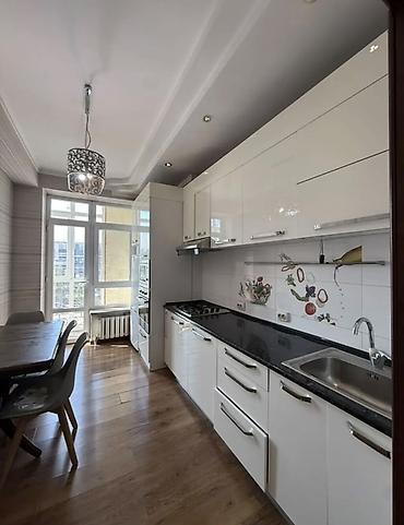 3 комнаты, 95 м², Филармония Элитка, 5 этаж, Евроремонт
