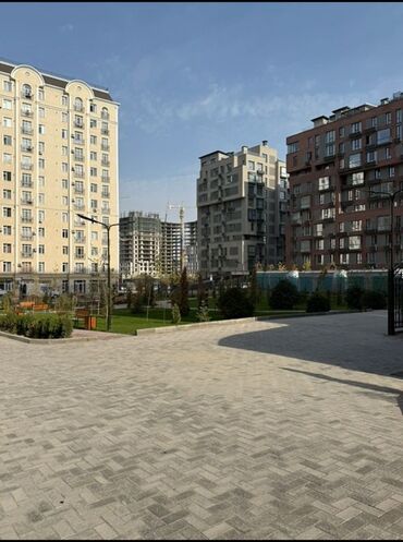 Продажа квартир: 2 комнаты, 72 м², Элитка, 2 этаж, Евроремонт — 1