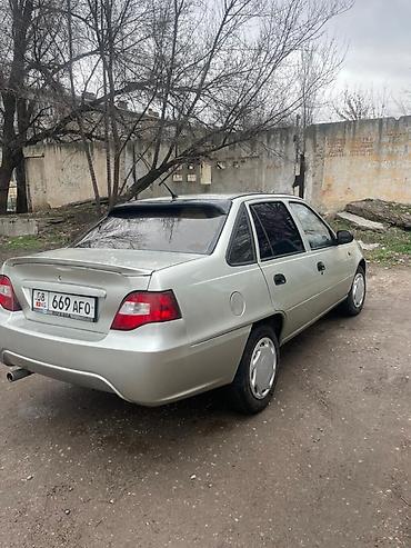 Унаа сатуу: Daewoo Nexia: 2010 г., 1.5 л, Кол менен иштөөчү, Бензин, Седан — 7