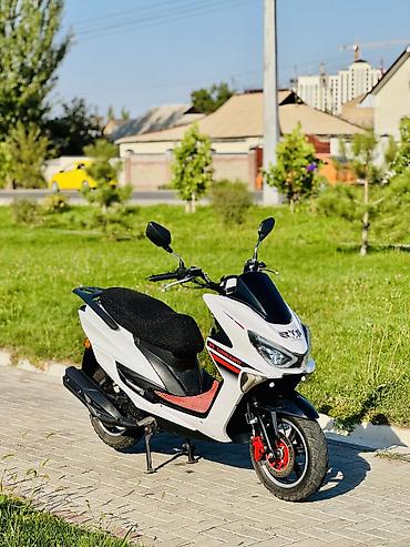 Продается скутер Макси В идеальном состоянии, Имеется два ключа