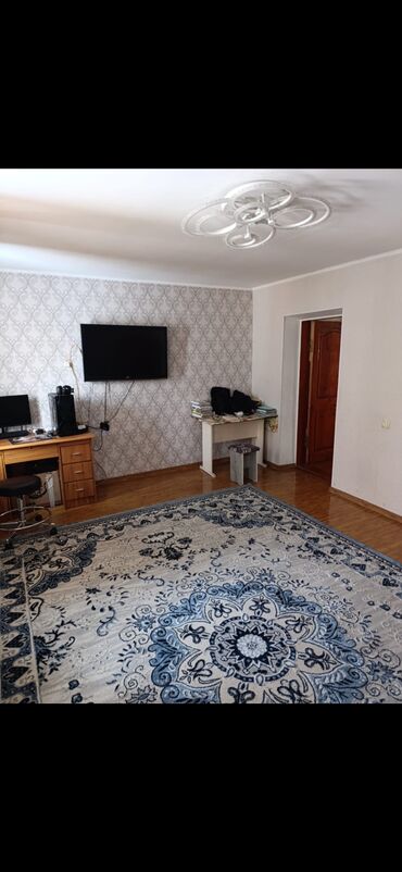 дом с люксембург: 100 м², 5 комнат, Теплый пол, Парковка, Забор, огорожен