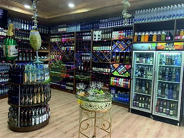 Sifarişlə market vitrinləri: Şərab vitrini — 6