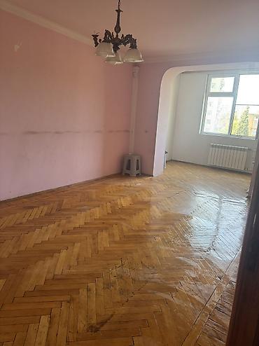 neftcilər ev: Kiraye ev verilir. 3 otaqlidi Neftçiler metrosu yaxinligi 220 nömreli — 1