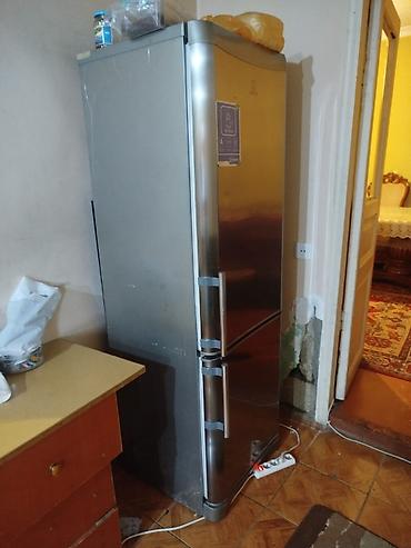 Soyuducular: İşlənmiş 2 qapılı Indesit Soyuducu Satılır, rəng - Gümüşü — 2