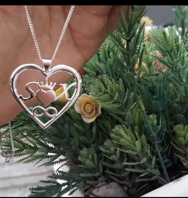 Seplər: Gümüş sep klonla 925 prob qiymət 35 manatdan baslayir.başqa hərflər də — 7