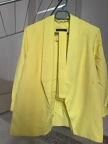 Другая женская одежда: Продаю вещи б/у. Размер одежды XS-S. Платья и желтая двойка по 700 — 16