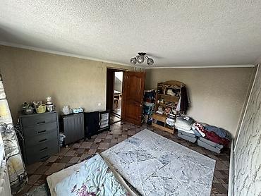 Продажа коттеджей и домов: 5 и более комнат, 130 м², 6 соток, Бишкек, Аламединский рынок / базар Собственник — 12