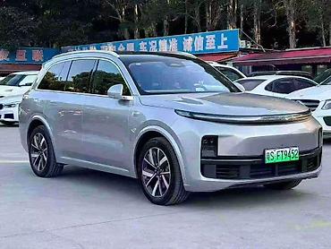 Lixiang: Lixiang L8: 2023 г., 1.5 л, Автомат, Гибрид, Кроссовер — 3