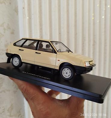samara 21099: Məhsul: LADA Samara (VAZ‑2109) Hachette - Miqyas: 1:24 (təxminən; — 1