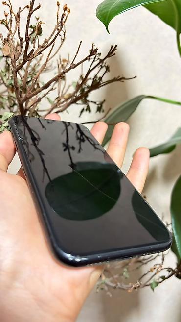 iphone 3s: IPhone Xr, Б/у, 64 ГБ, Черный, Зарядное устройство, 75 % — 4