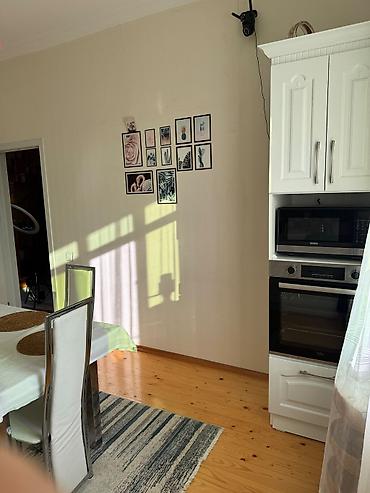 kirayə ev zabrat 1: 🏡 ZABRATDA EŞYALI 5 OTAQLI 200 M² EV SATILIR! 📍 Zabrat 1 🏠 2 — 6