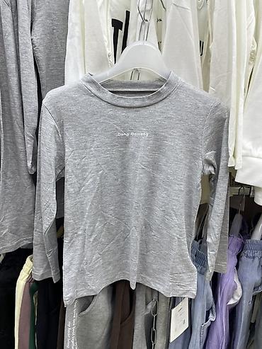 Другие детские вещи: Детская одежда номер для связи 1) Зеленый свитер с высоким — 34