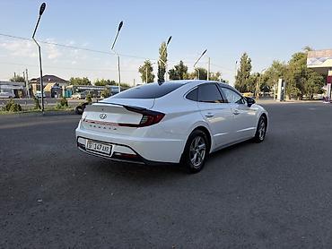 Продажа авто: Hyundai Sonata: 2022 г., 2 л, Автомат, Газ, Седан — 5