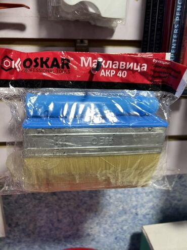мишалка ош: Кисть макловица Oskar AKP 40 с синей пластиковой ручкой. Инструмент