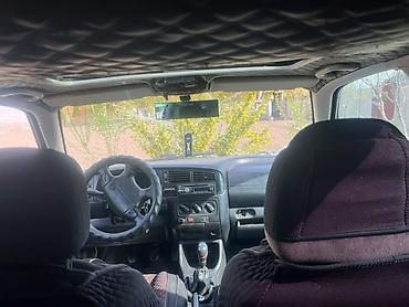 сидение на гольф 2: Volkswagen Golf: 1994 г., Механика, Бензин, Хэтчбэк — 2