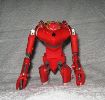 lc waikiki torbice za devojcice: Transformer figurica oko 15 cm