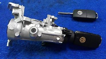 Аварийное вскрытие замков: Ключи Чип ключи Изготовление автомобильных ключей с чипом — 20